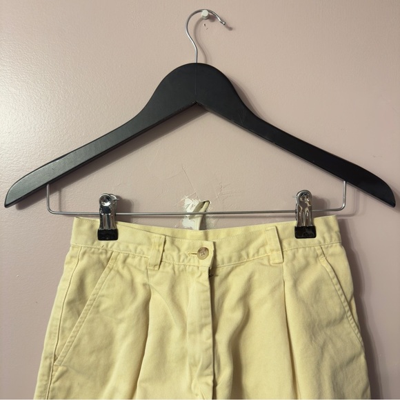 Lauren Ralph Lauren Petite Bermuda Shorts Light Yellow Women Size 4P - Picture 2 of 9
